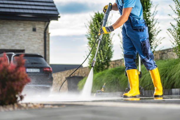 Best Pressure Washing Brick  in Lake Pocotopaug, CT